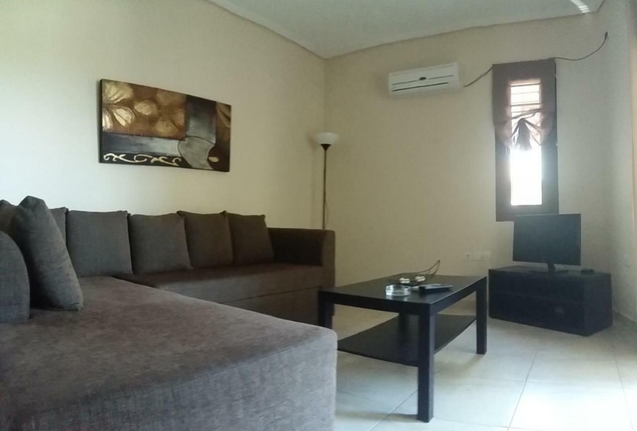 Gougousis Apartments Kaloyiros Εξωτερικό φωτογραφία